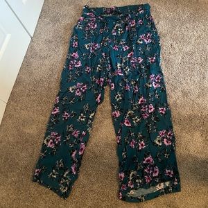 Wide leg pant